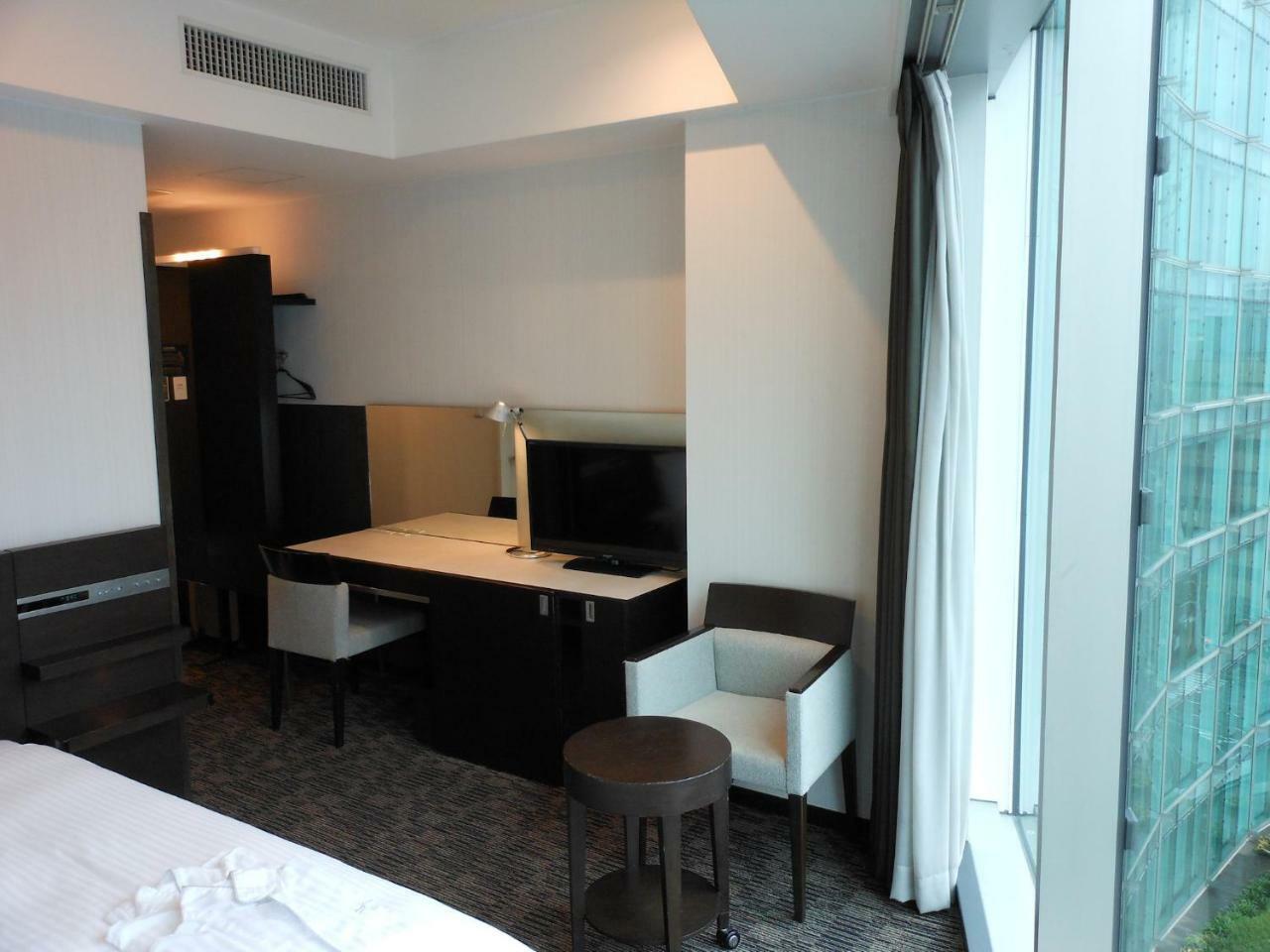 Hotel Leopalace Hakata Фукуока Екстериор снимка